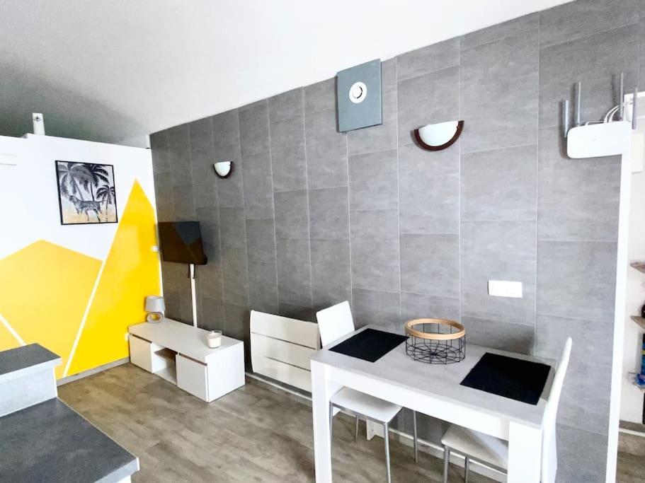 Ferienwohnung Location T1 Bis Le Pouzin Exterior foto